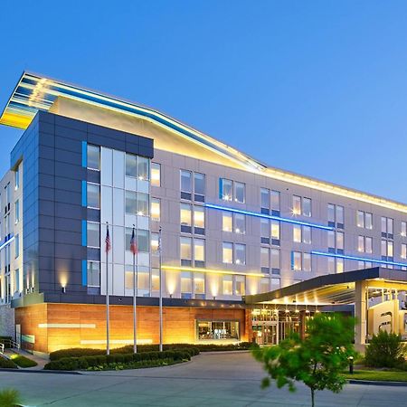 Aloft Hotel Las Colinas Irving Bagian luar foto