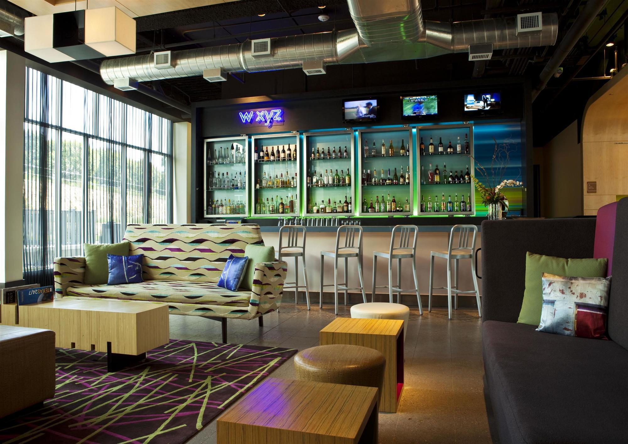 Aloft Hotel Las Colinas Irving Bagian luar foto
