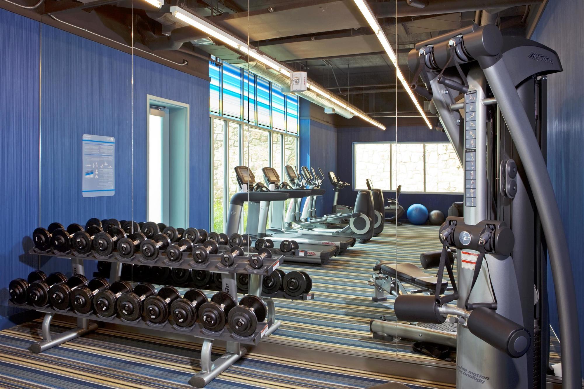Aloft Hotel Las Colinas Irving Bagian luar foto