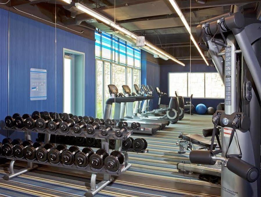 Aloft Hotel Las Colinas Irving Bagian luar foto
