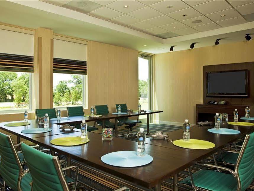 Aloft Hotel Las Colinas Irving Bagian luar foto